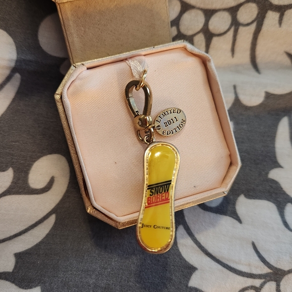 Juicy Couture snowboard charm Limited Edition 2011 - Picture 2 of 4